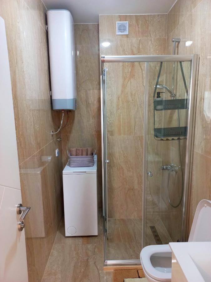 Iraida-4 Apartamento Dobra Voda Exterior foto