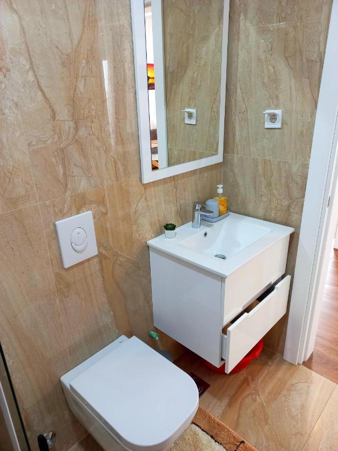Iraida-4 Apartamento Dobra Voda Exterior foto